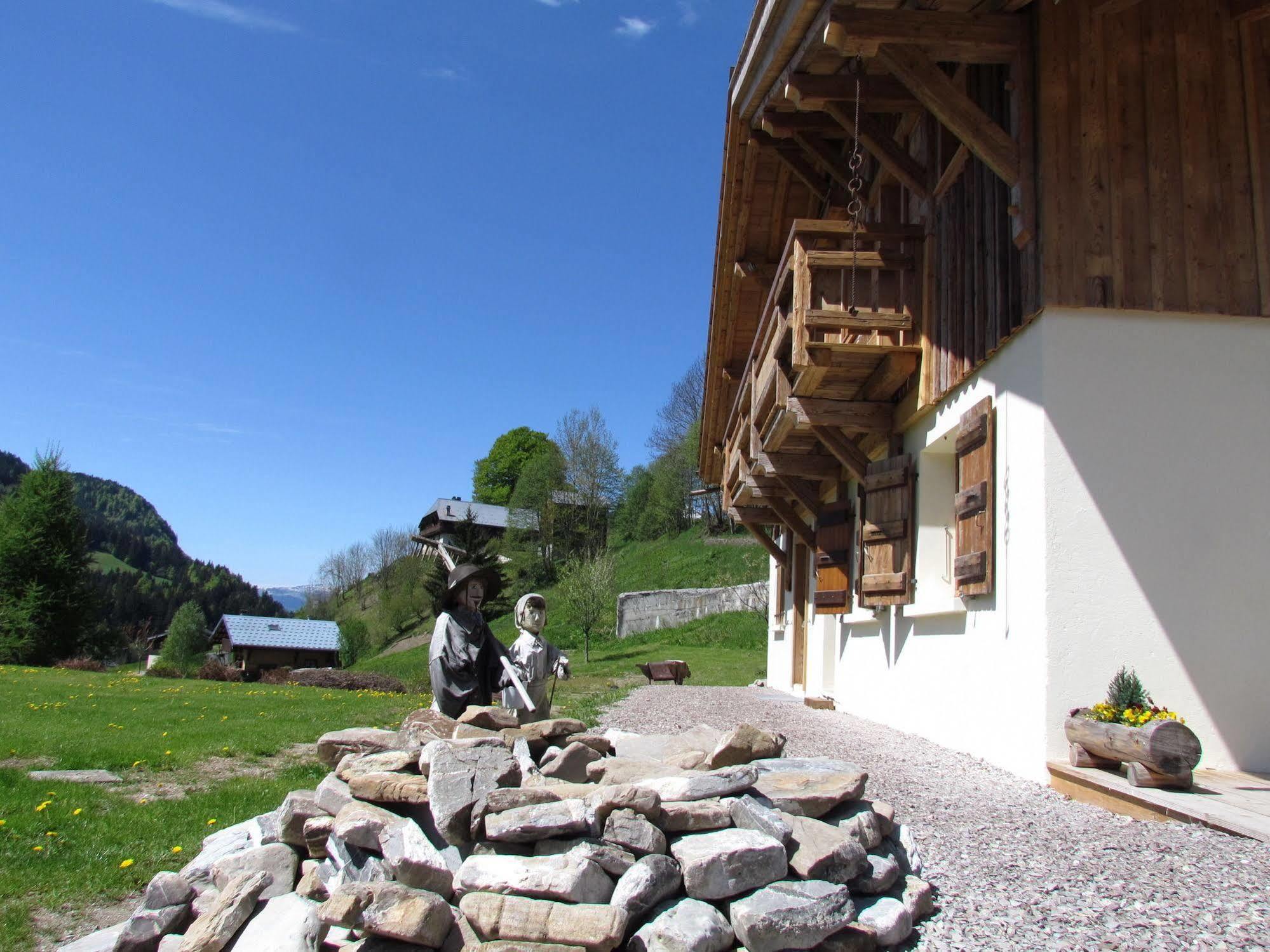 Bed and Breakfast Chez La Fine Les Gets Exterior foto